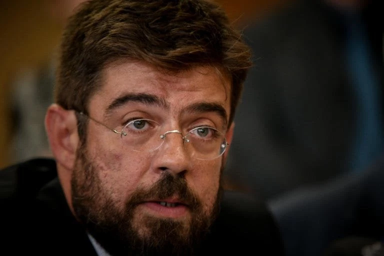 Καλογήρου κατά Financial Times: Ψευδές, κατασκευασμένο και συκοφαντικό δημοσίευμα